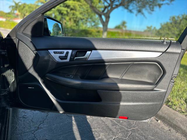 Used 2012 Mercedes-Benz C 63 AMG Coupe image 17