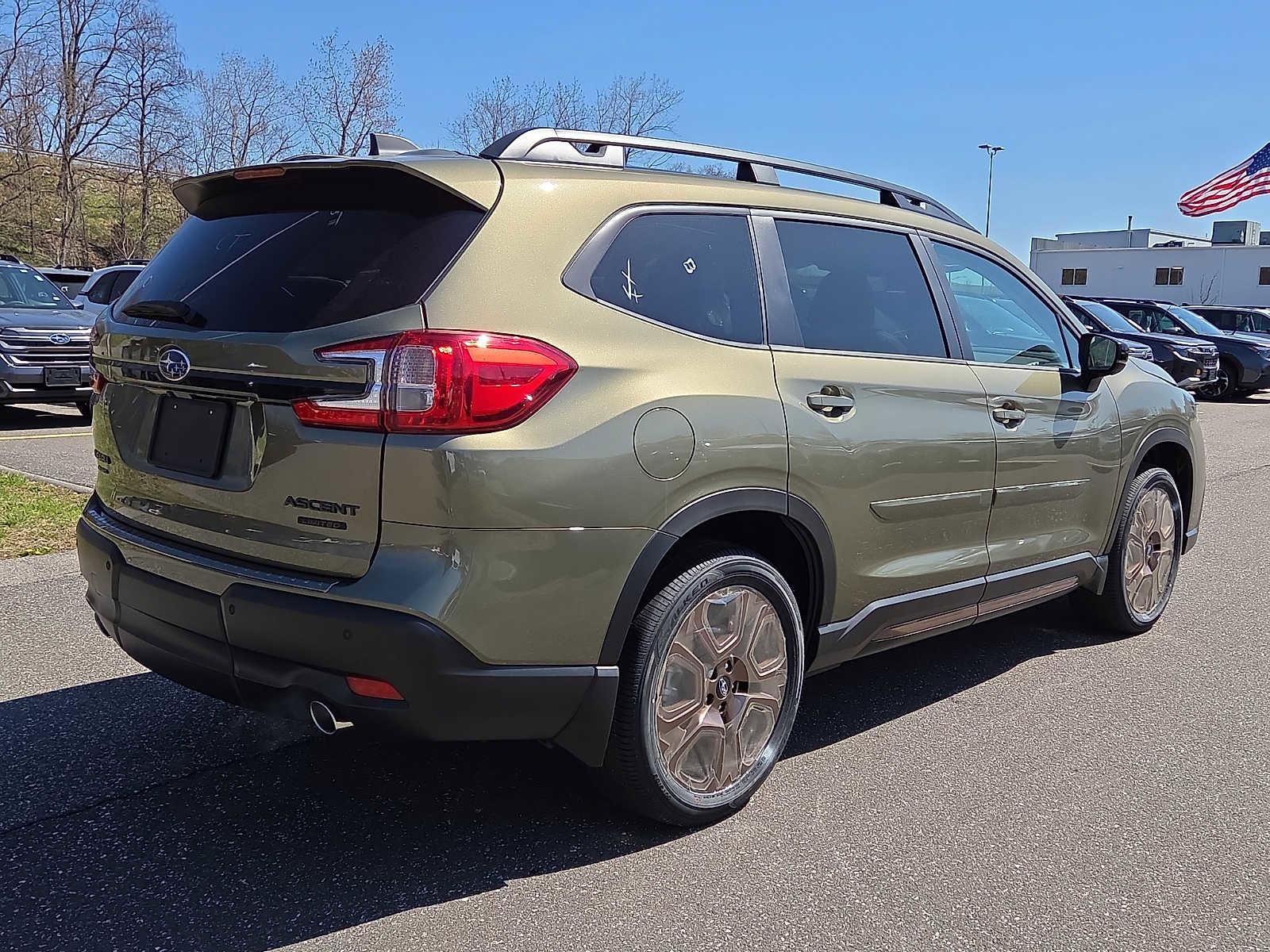 New 2026 Subaru Ascent Limited Bronze image 4