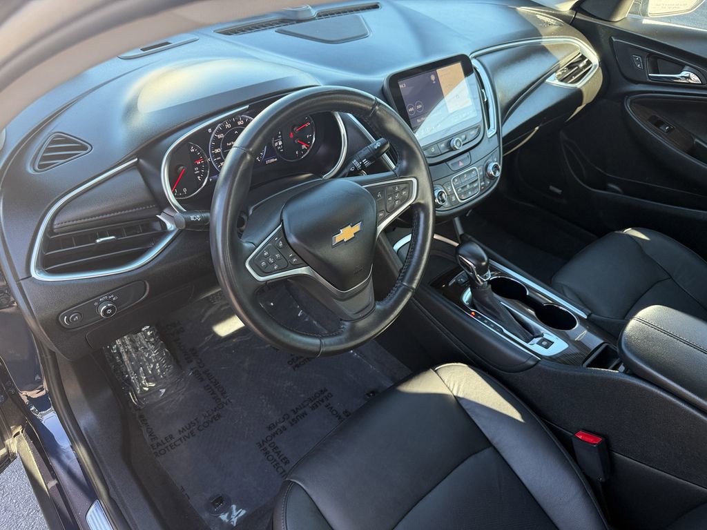 Used 2022 Chevrolet Malibu Premier FWD image 11