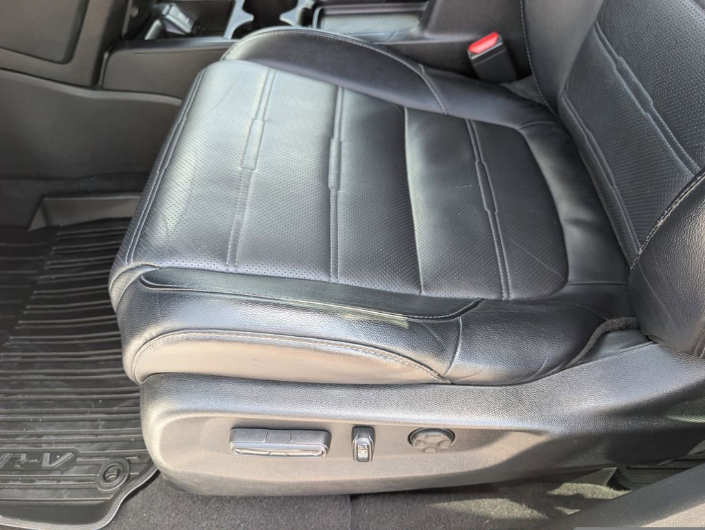 Used 2018 Honda CR-V Touring image 15