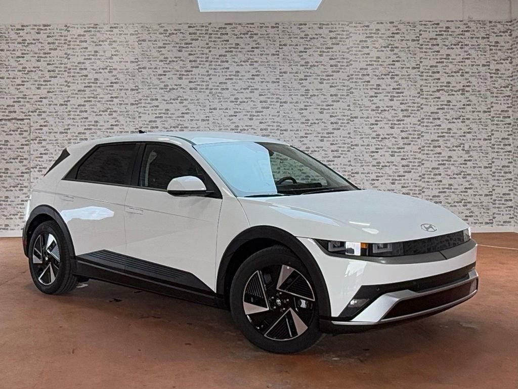 New 2026 Hyundai Ioniq 5 SE