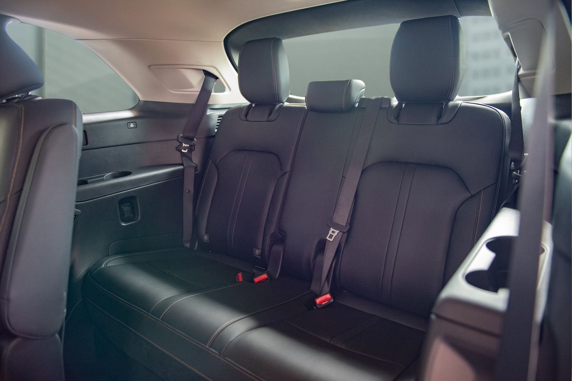 Used 2025 MAZDA CX-90 3.3 Turbo w/ Preferred Package image 8