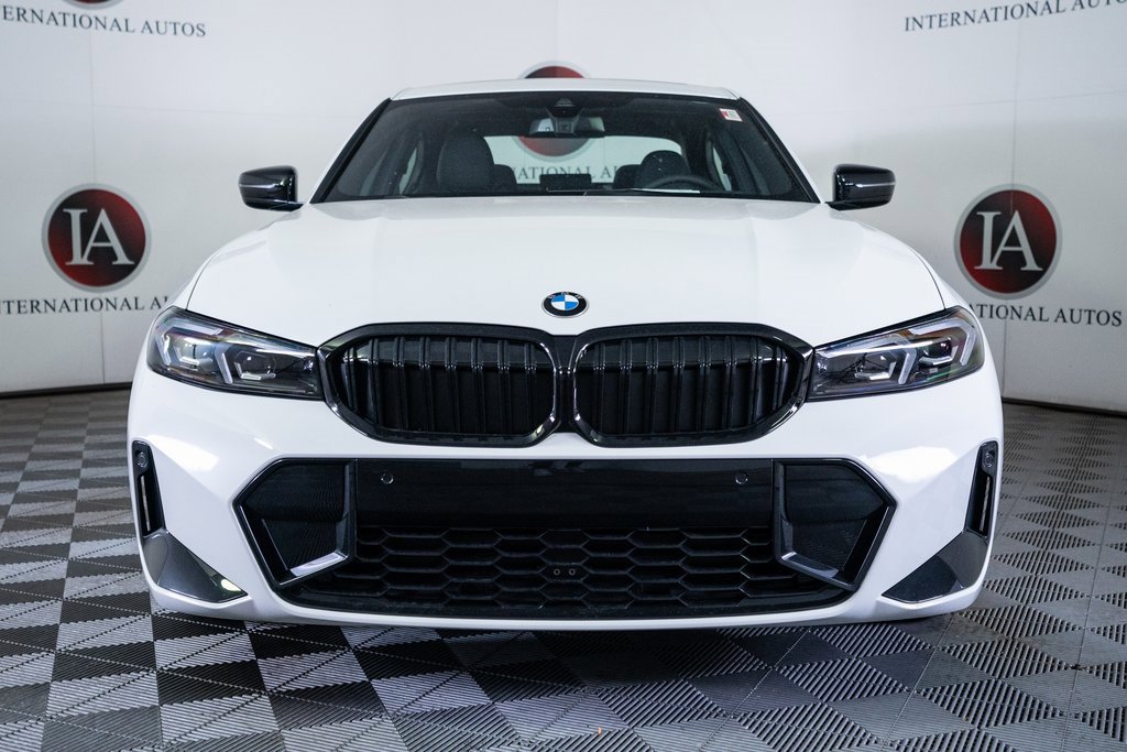 New 2026 BMW 330i xDrive Sedan w/ M Sport Package image 2