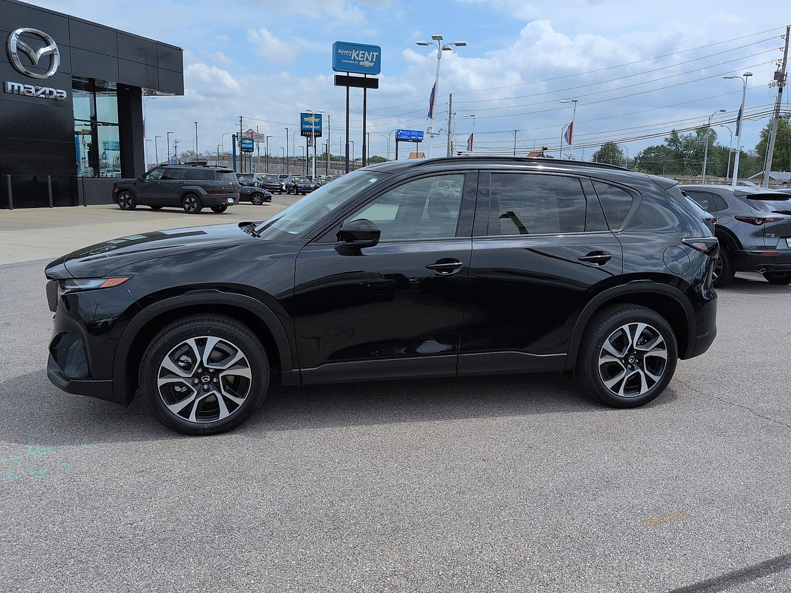 New 2026 MAZDA CX-5 Preferred image 4