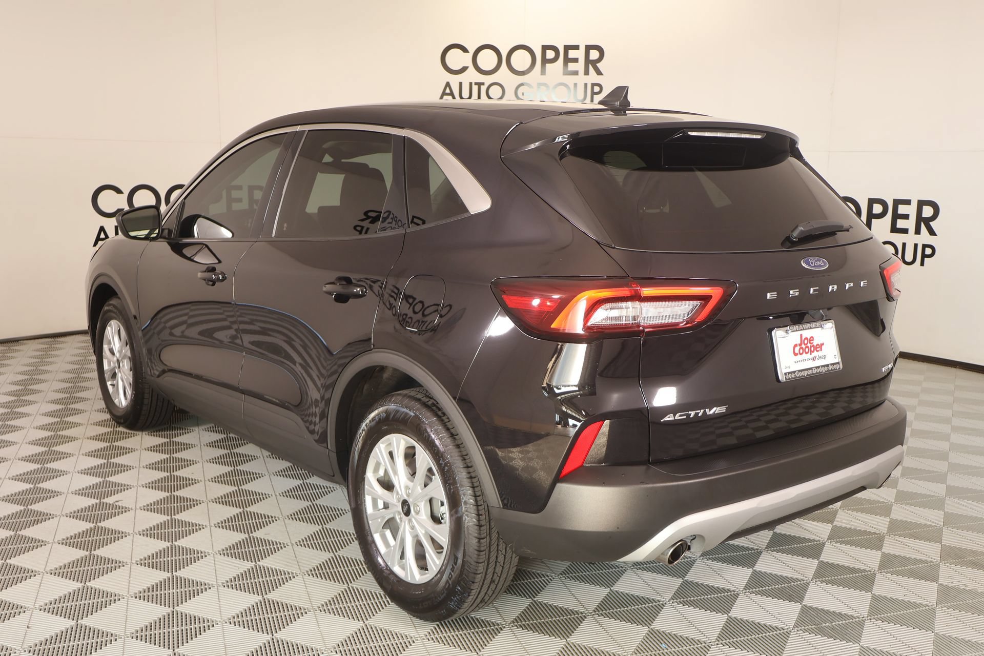 Used 2023 Ford Escape Active AWD/4WD image 22