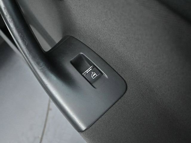 Used 2006 Volkswagen GTI 2.0T 2-Door image 34