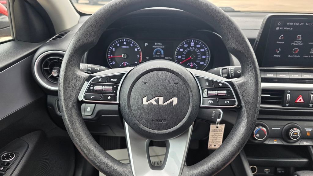 Used 2023 Kia Forte LXS image 27