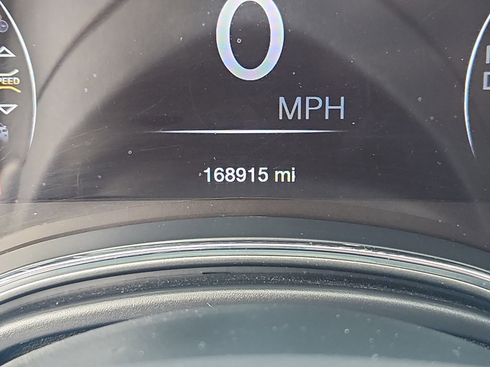 Used 2019 Jeep Grand Cherokee Laredo w/ 18" Wheel & 8.4" Radio Group image 11