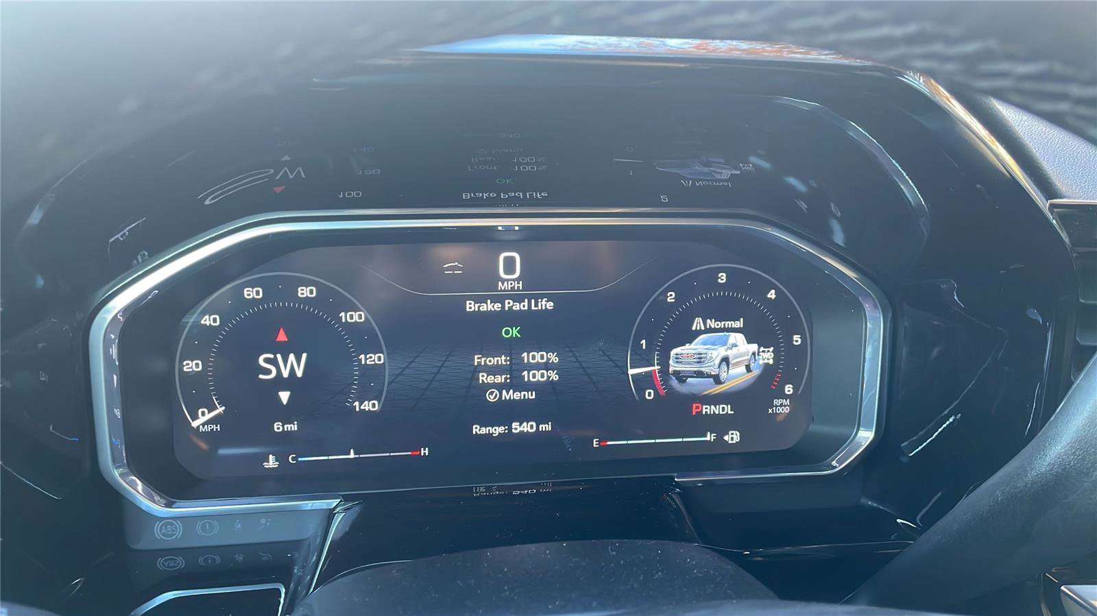 New 2026 GMC Sierra 1500 SLE image 12