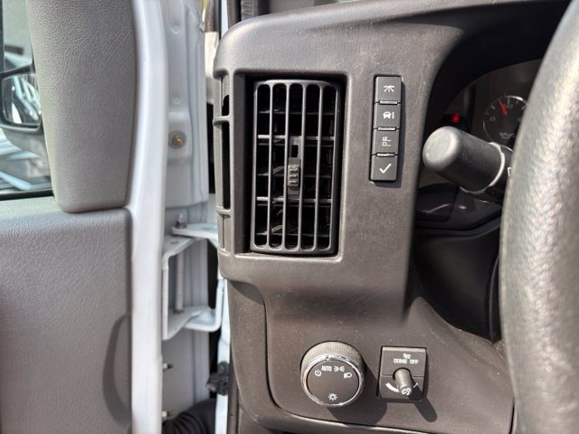 Used 2025 Chevrolet Express 2500 w/ Driver Convenience Package RWD image 31