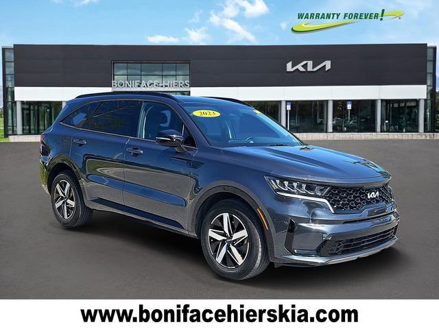 Certified 2023 Kia Sorento S w/ Panoramic Sunroof Package FWD image 1
