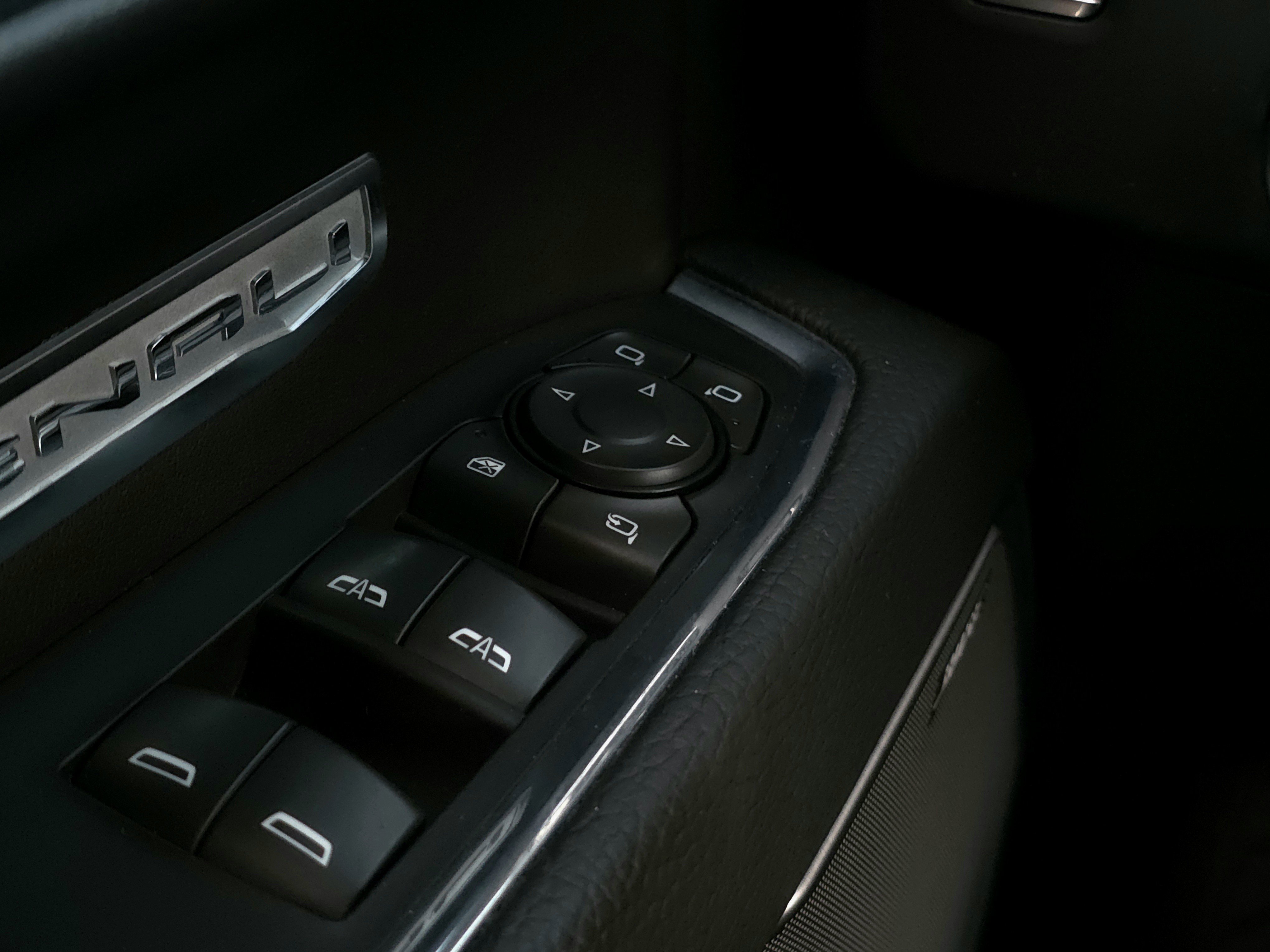 Used 2024 GMC Sierra 1500 Denali w/ Technology Package image 25
