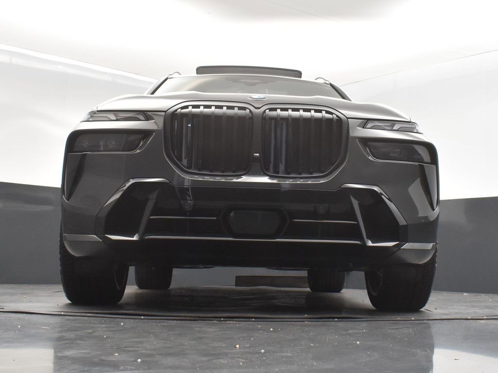 New 2026 BMW X7 xDrive40i w/ Executive Package image 48