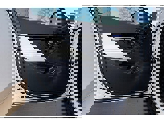 Used 2025 BMW 530i xDrive image 52