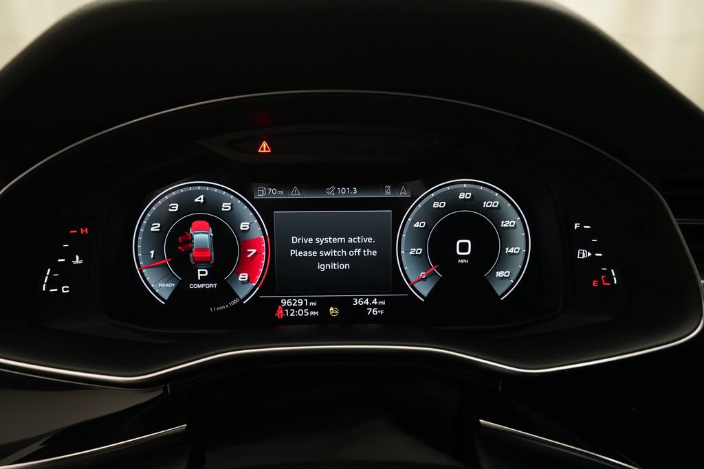 Used 2021 Audi Q8 Premium Plus w/ Premium Plus Package AWD/4WD image 2
