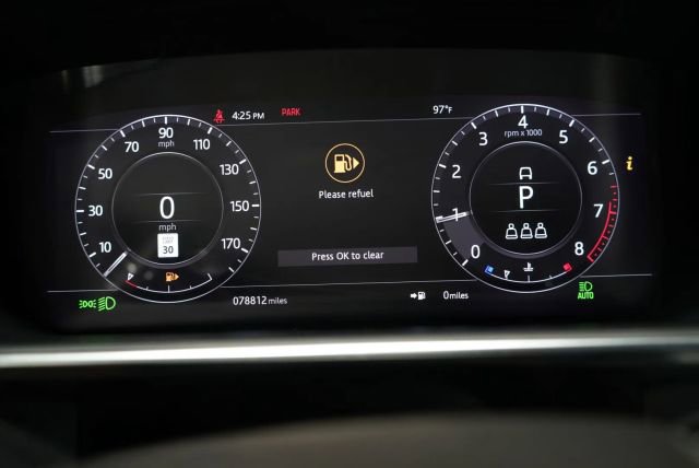 Used 2021 Land Rover Range Rover Autobiography AWD/4WD image 15