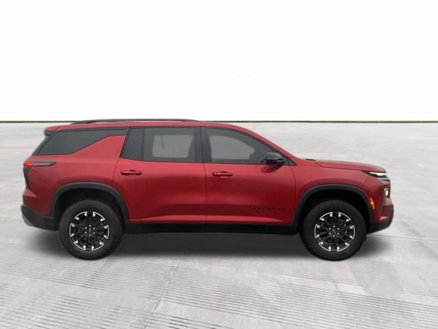 Used 2024 Chevrolet Traverse Z71 image 8