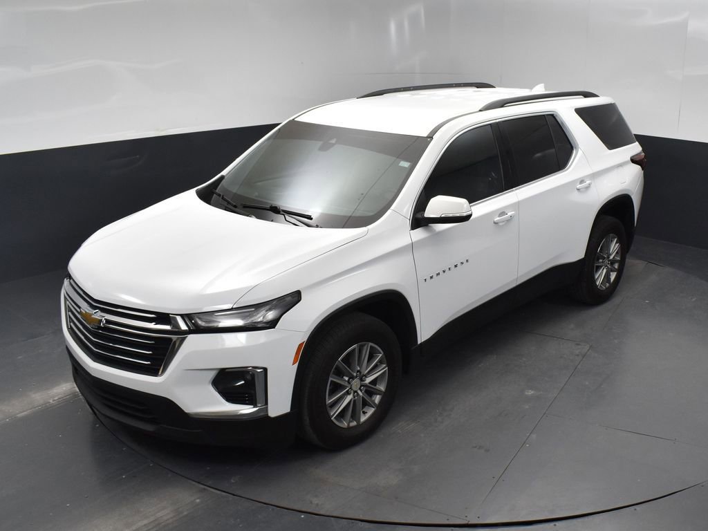 Used 2023 Chevrolet Traverse LT w/ LPO, Cargo Package AWD/4WD image 14