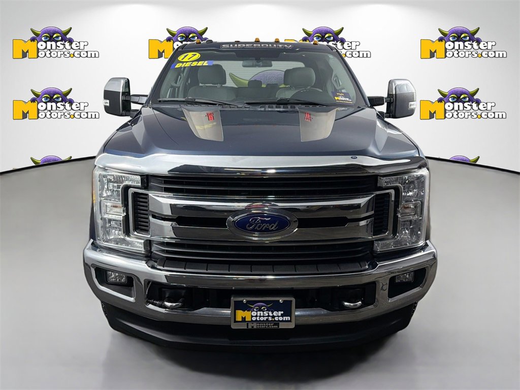 Used 2017 Ford F250 XLT w/ XLT Premium Package image 2