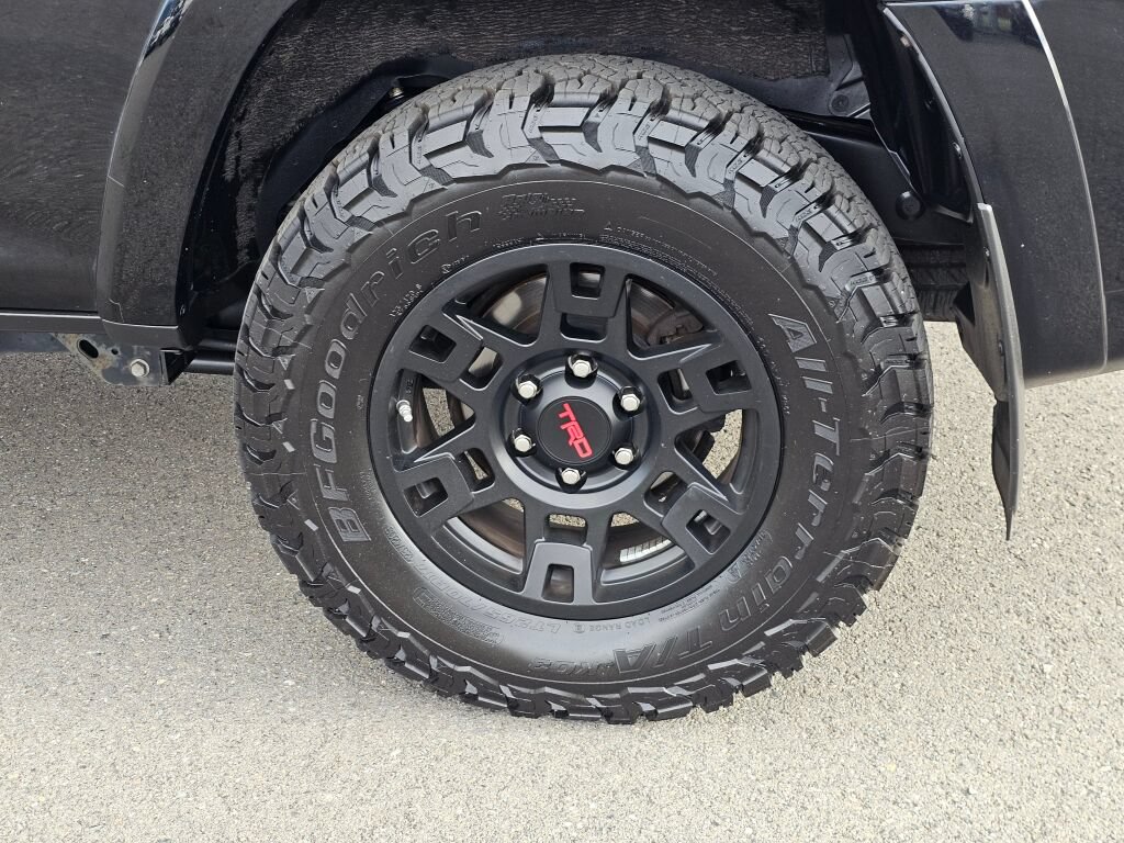 Used 2018 Toyota 4Runner SR5 Premium AWD/4WD image 10