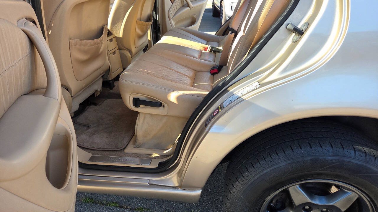 Used 2001 Mercedes-Benz ML 320 4MATIC image 32