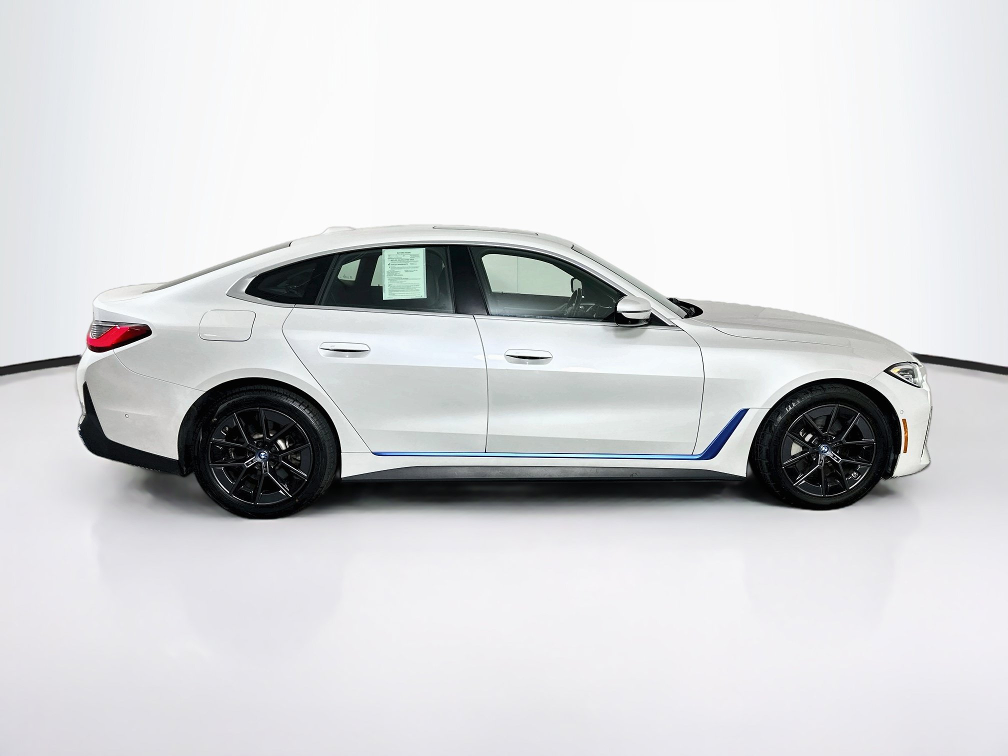 Used 2024 BMW i4 eDrive40 RWD image 10