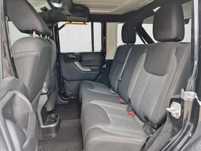 Used 2016 Jeep Wrangler Unlimited Sport AWD/4WD image 15