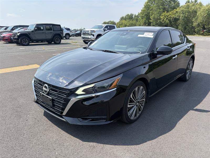 Used 2023 Nissan Altima 2.5 SL AWD/4WD image 3
