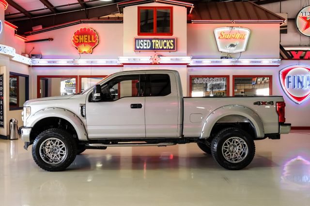 Used 2018 Ford F250 XLT AWD/4WD image 10