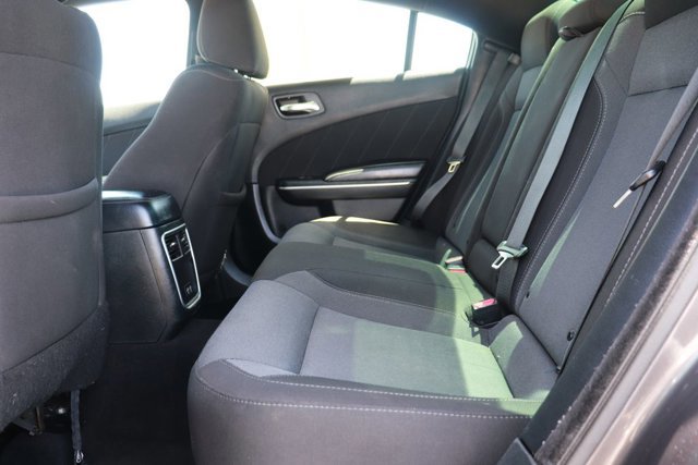Used 2020 Dodge Charger SXT RWD image 13
