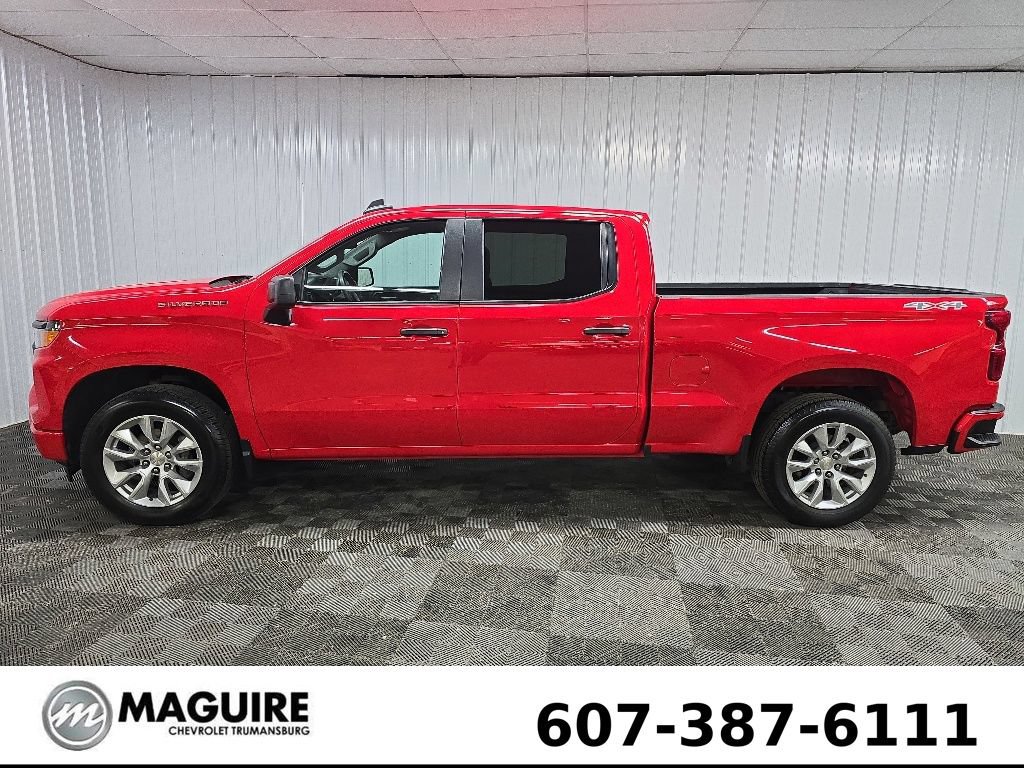 Used 2023 Chevrolet Silverado 1500 Custom AWD/4WD image 5