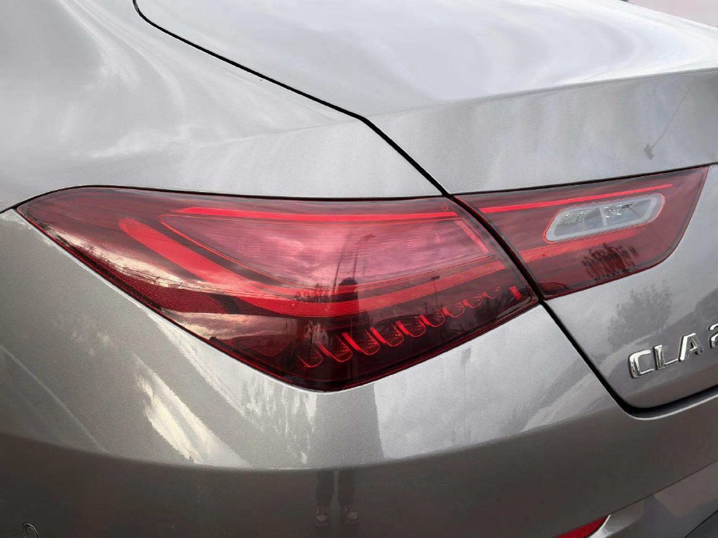 Used 2025 Mercedes-Benz CLA 250 image 31