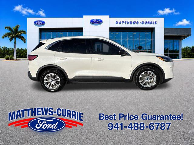 Certified 2022 Ford Escape SE FWD image 3