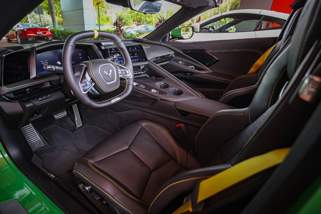 Used 2026 Chevrolet Corvette Z06 w/ Stealth Interior Trim Package RWD image 38