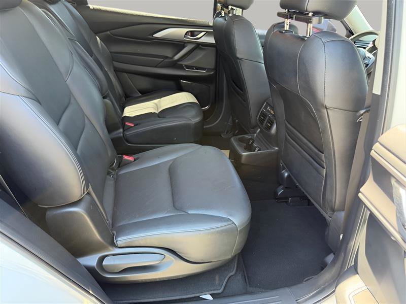 Used 2021 MAZDA CX-9 Touring w/ Touring Premium Package FWD image 38