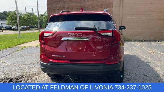 Certified 2024 GMC Terrain SLE w/ Driver Convenience Package FWD image 7