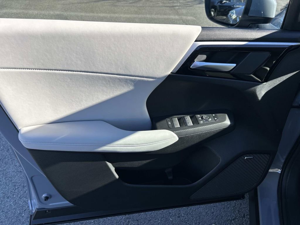 New 2026 Mitsubishi Outlander SE AWD/4WD image 22