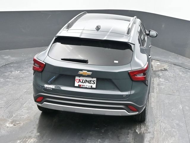 Used 2025 Chevrolet Trax LT image 40