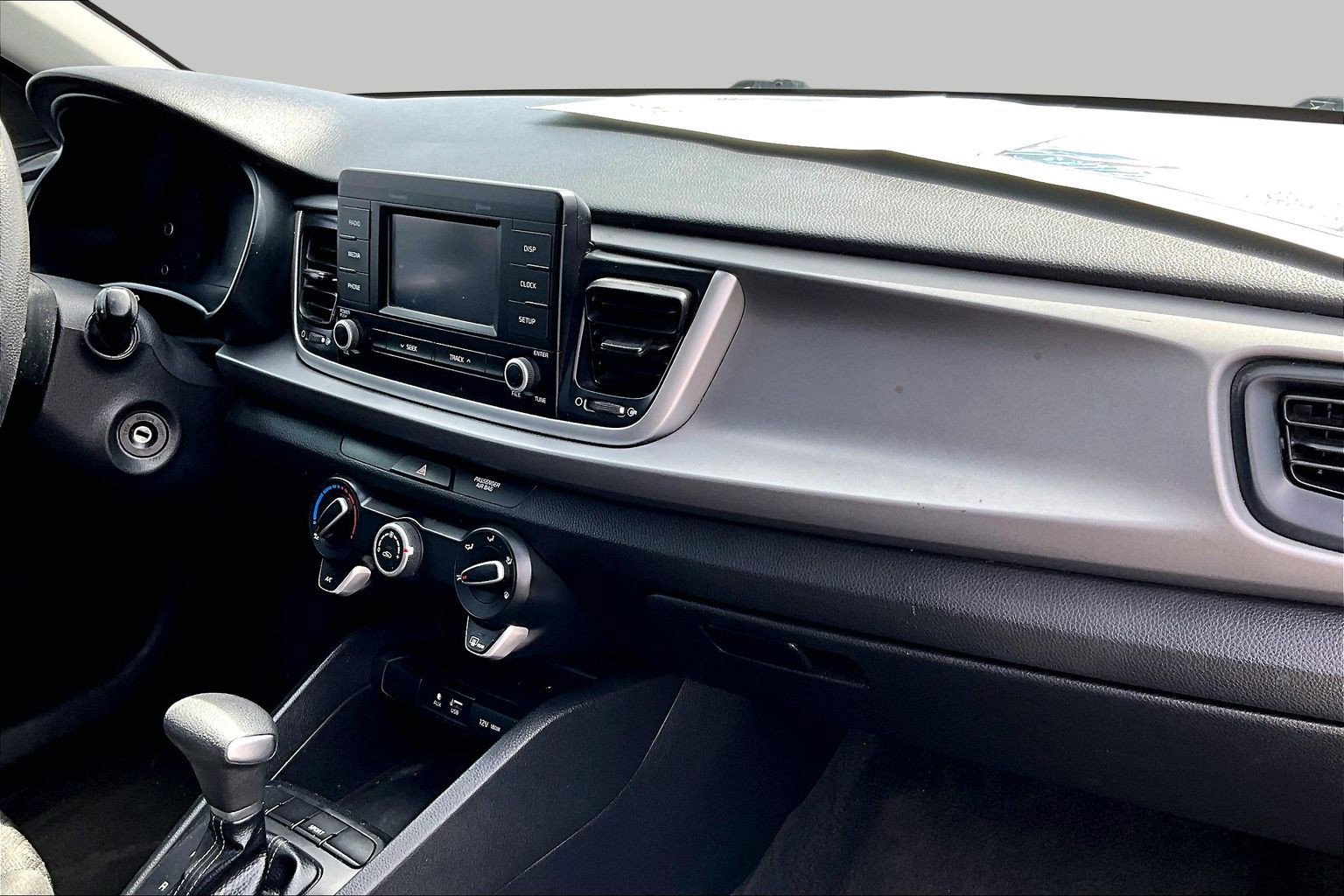 Used 2018 Kia Rio S FWD image 9