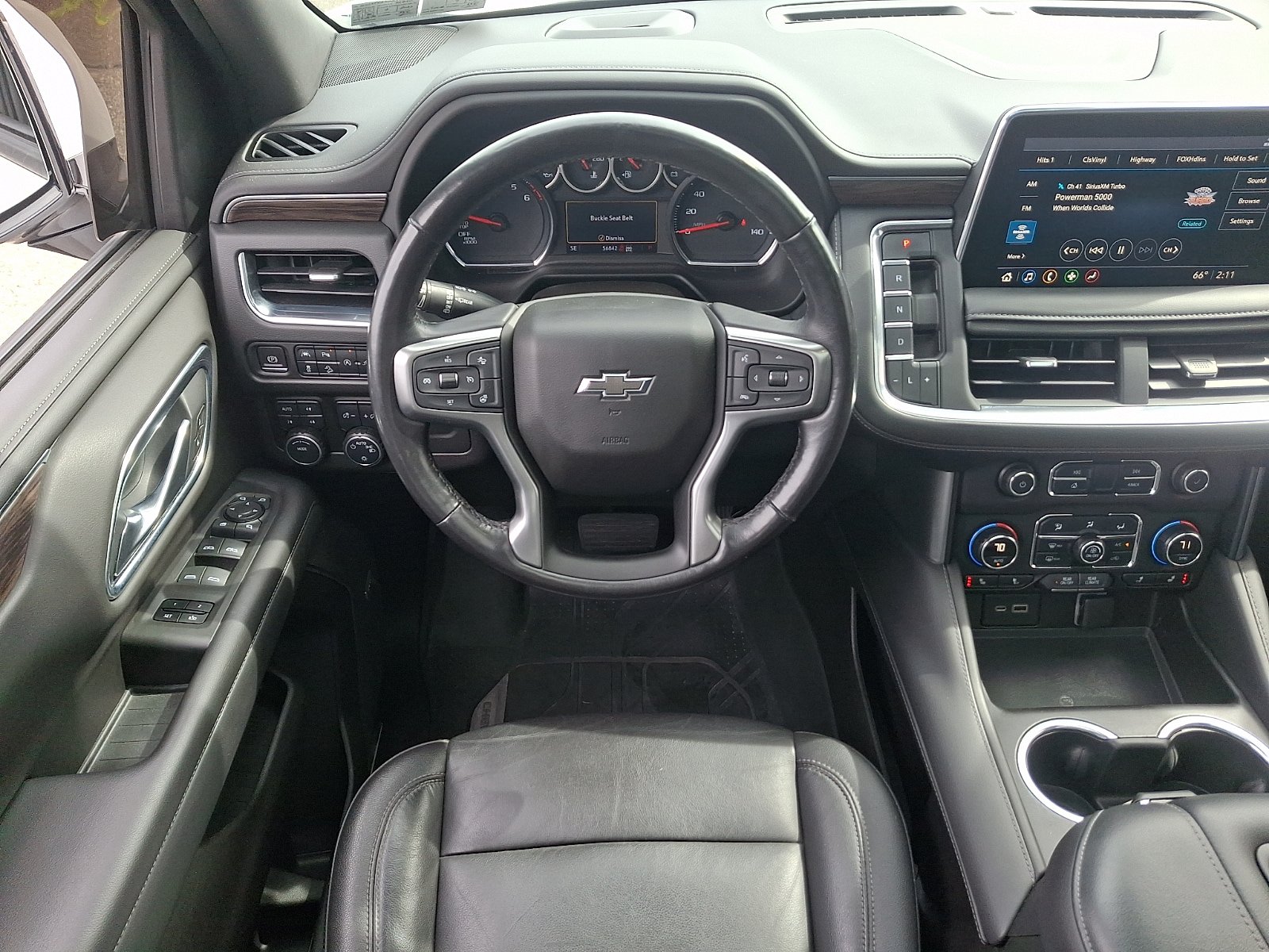 Used 2021 Chevrolet Tahoe Z71 w/ Luxury Package AWD/4WD image 12