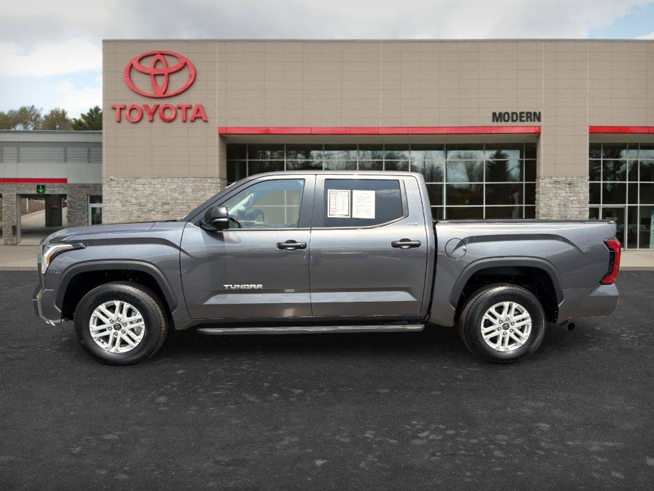 Certified 2024 Toyota Tundra SR5 w/ SR5 Convenience Package AWD/4WD image 7