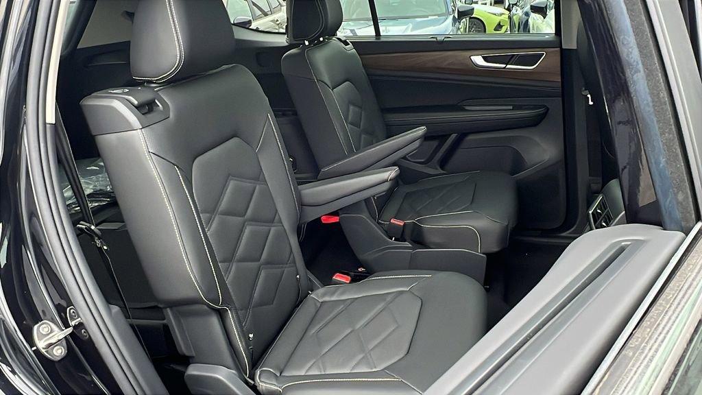 New 2026 Volkswagen Atlas SE image 14