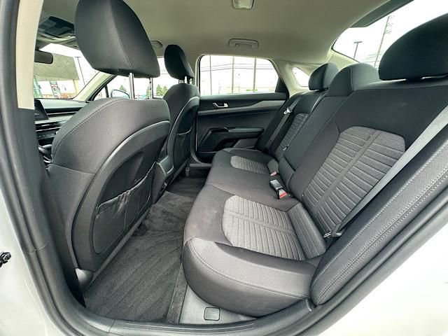Used 2025 Kia K5 LXS image 17