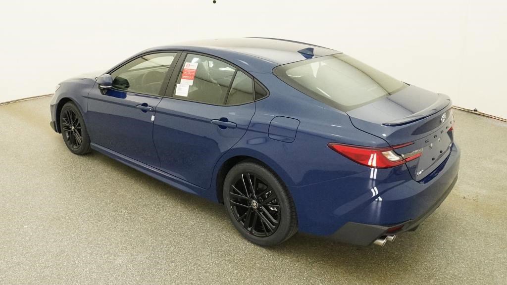 New 2026 Toyota Camry SE image 2