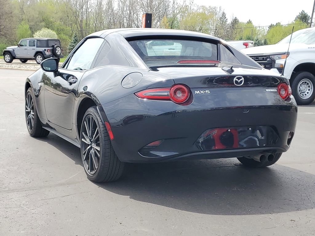 Used 2025 MAZDA MX-5 Miata RF Grand Touring RWD image 4