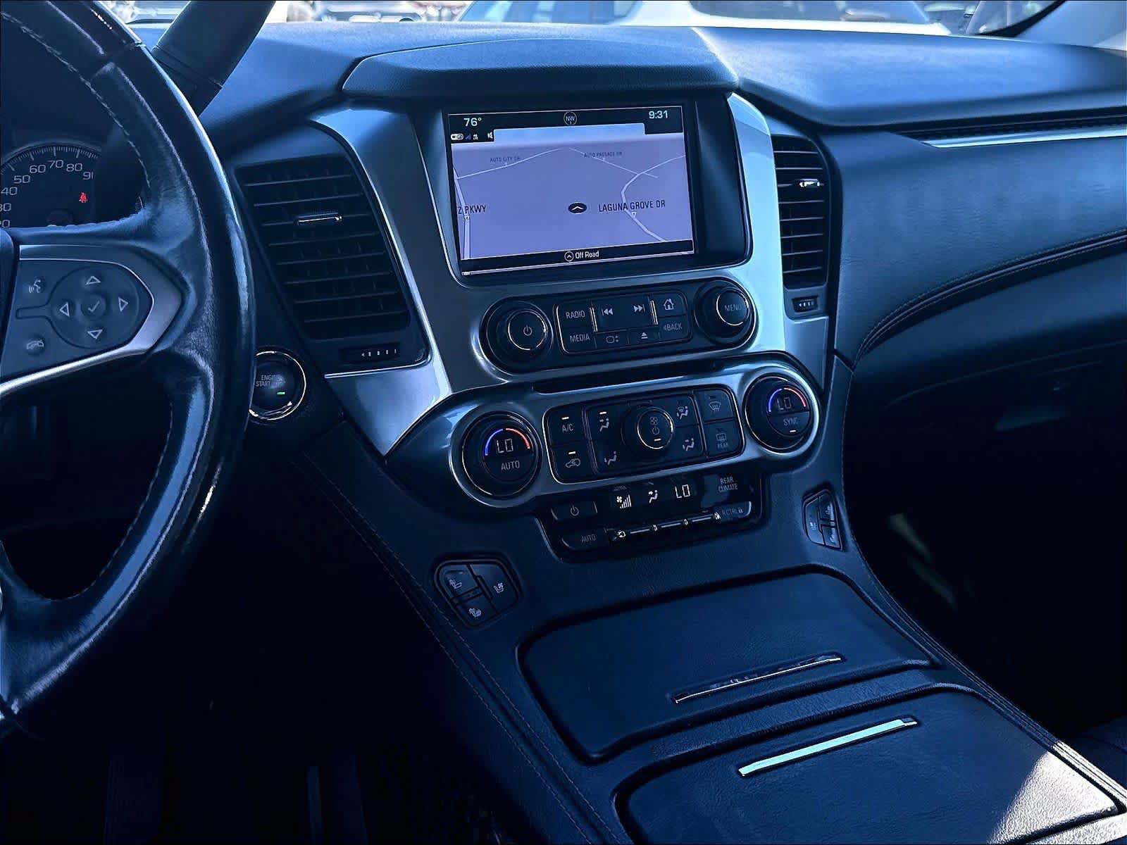 Used 2019 Chevrolet Tahoe Premier w/ Premier Plus Edition AWD/4WD image 11