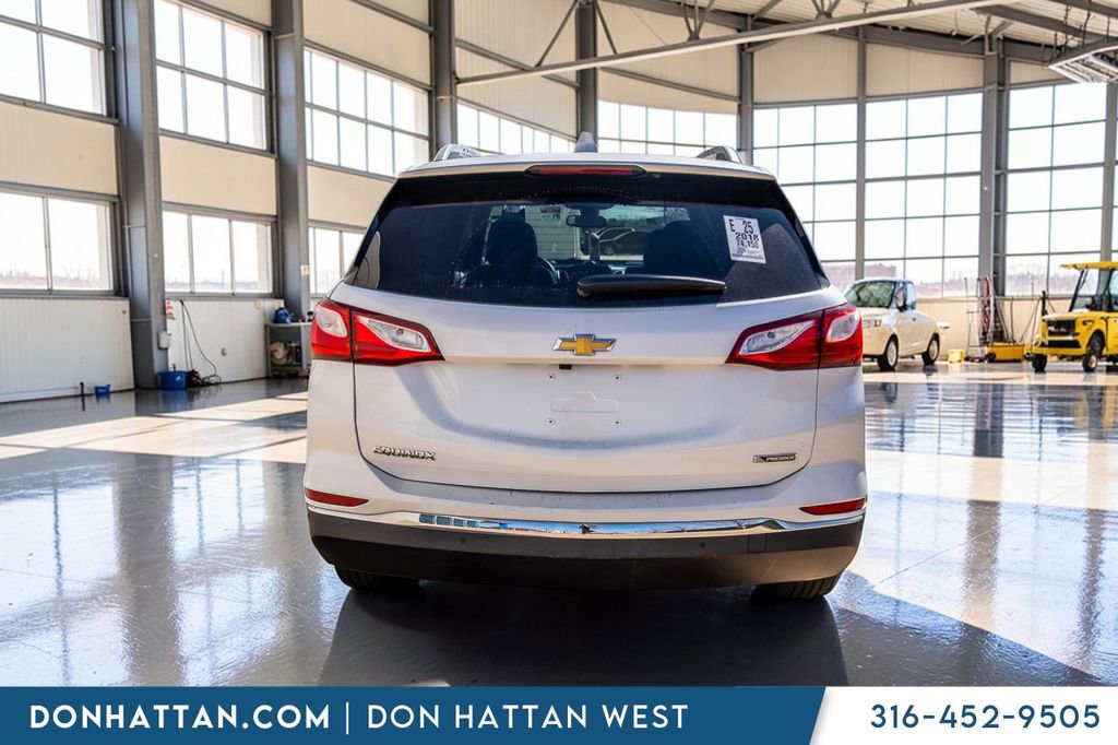 Used 2025 Volkswagen Atlas SE image 29