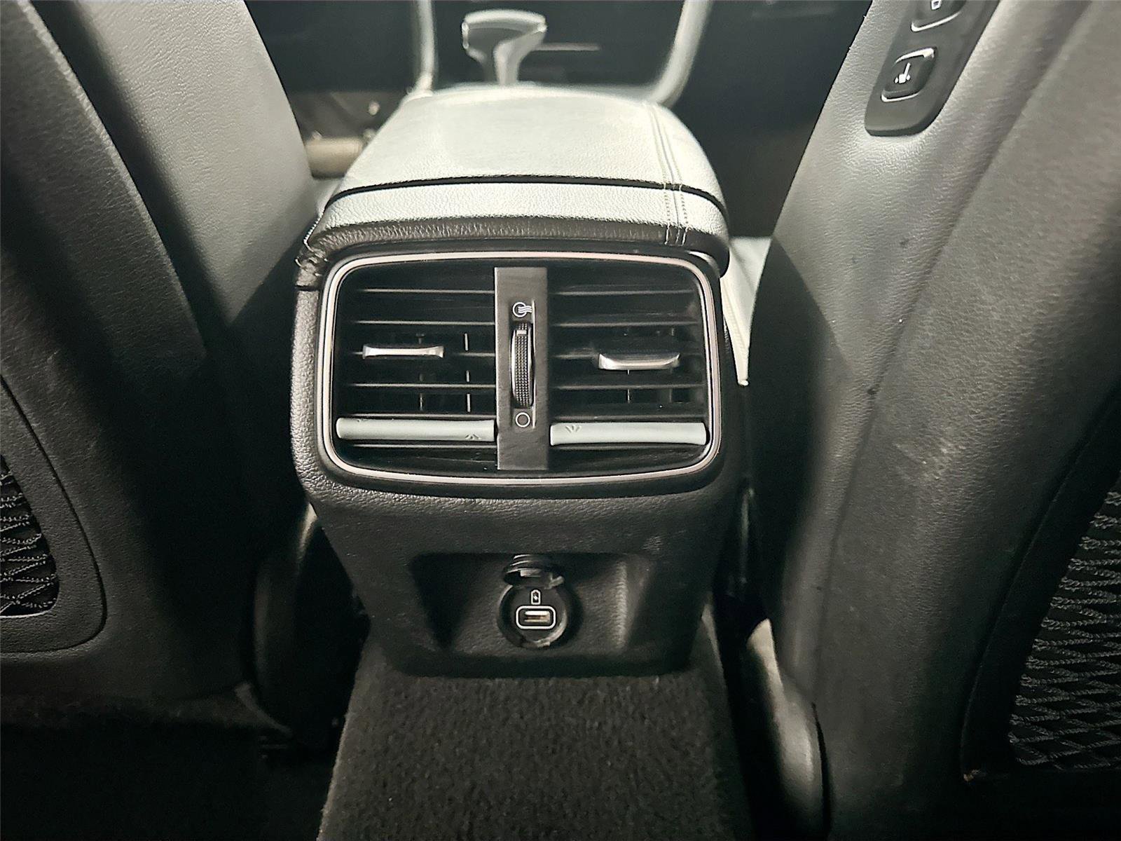 Used 2020 Genesis G70 2.0T w/ Elite Package AWD/4WD image 19