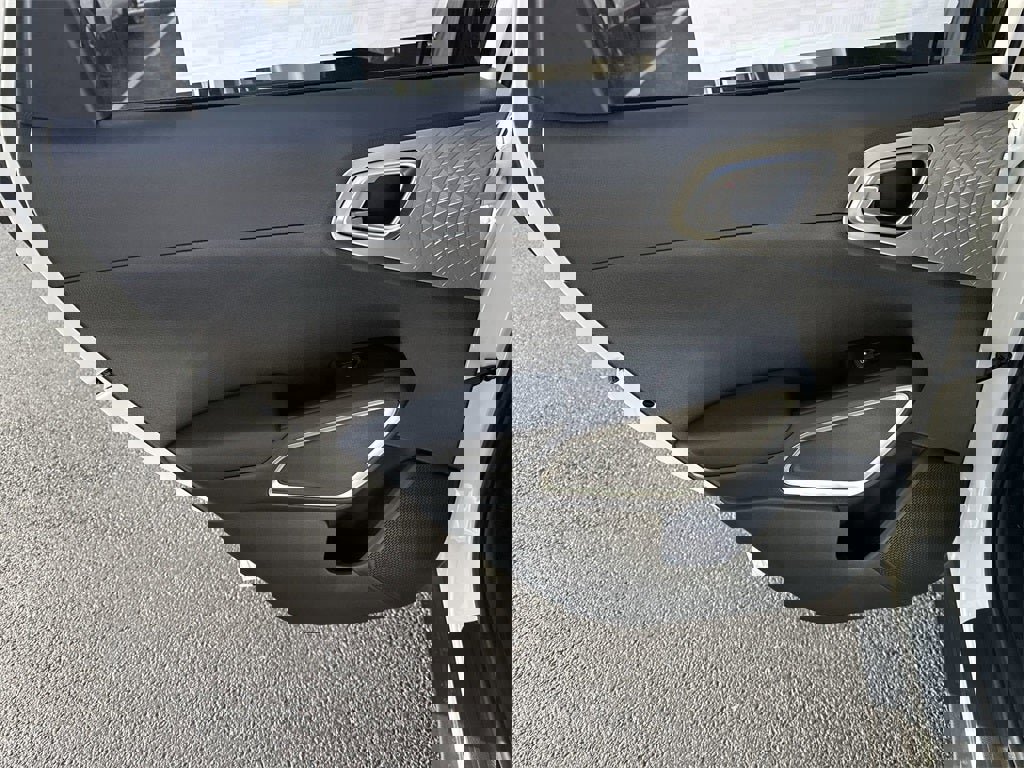 New 2025 Kia Soul S image 25