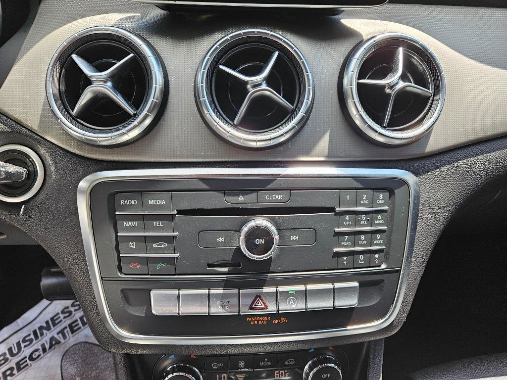 Used 2018 Mercedes-Benz CLA 250 image 24